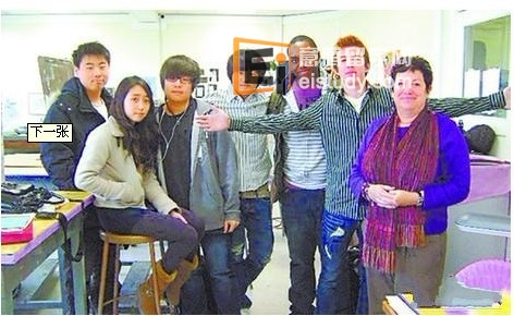 20120529022210628-1 美国留学生