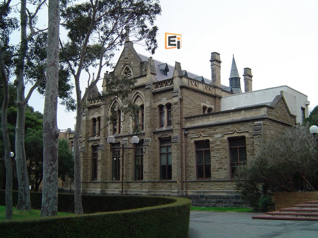 墨尔本大学