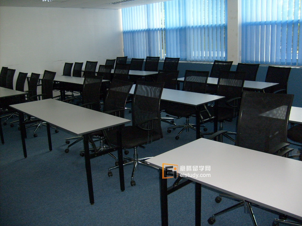 20120720034554266-3 新加坡ERC学院