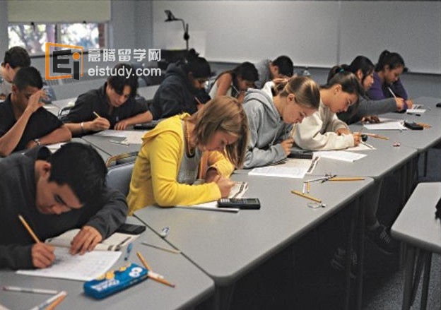 20120930102210680-3 美国留学