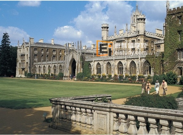 20121116051005334-1 英国威尔士大学