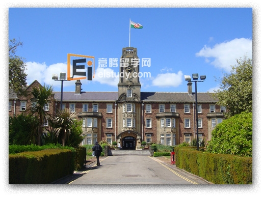 新加坡英华美学院