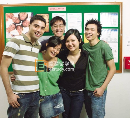 新加坡英华美学院