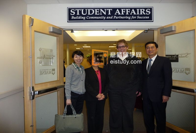 美国三州大学