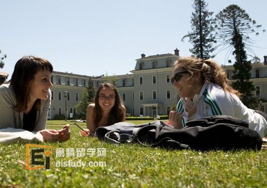 20121229054036899-1 美国留学