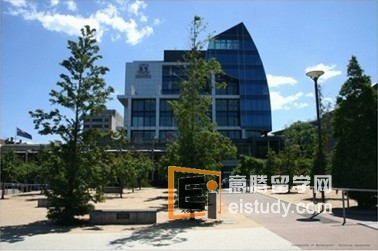澳大利亚墨尔本大学.jpg