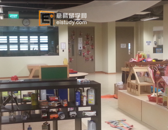 20130125110828420-1 学校一角