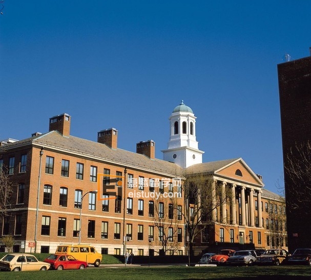20130206102817239-3 美国奥玛中学