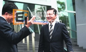 20130508100013283-1 新加坡留学 学业成功不是唯一途径