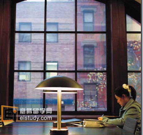 美国留学  快捷且独具特色的课程项目1+3