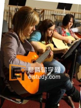 20130830030129798-1 美国留学 华盛顿中学课程及学费是怎么样?