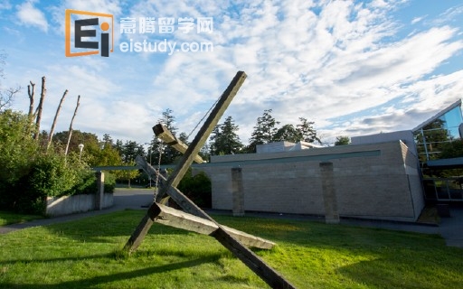 20131118051256551-1 加拿大留学 爱上维多利亚大学校园