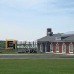 新加坡留学 新加坡华义中学校友会“龙门客栈”