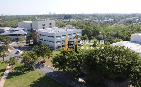 澳大利亚移民部技术移民打分系统的新政策，并于2011年7月1日起开始实施。新的打分体系下，满分为140分，通过分为65分。申请人必须满足通过分数线方可递交技术移民申请。