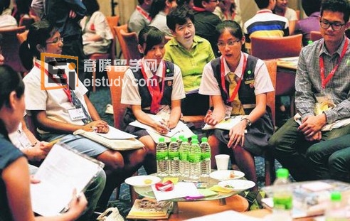 20131223085638886-1 “我的新加坡对话会”平台