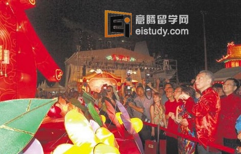 20140130090407698-1 新加坡农历新年庆祝活动充满文化特色