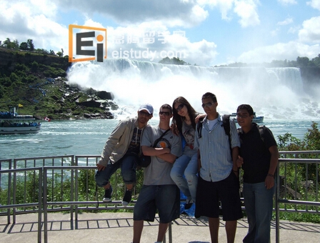 加拿大留学 学生的精彩课程-冬令营