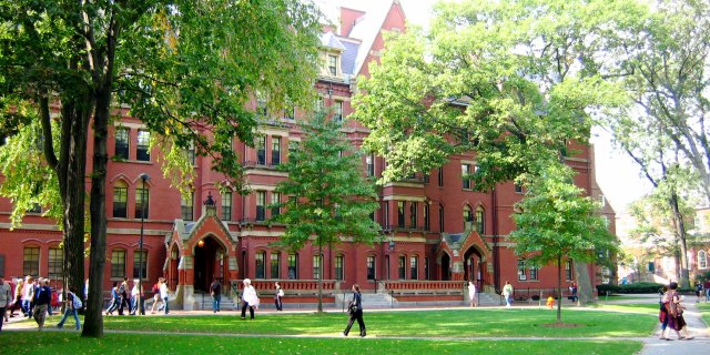美国留学学校