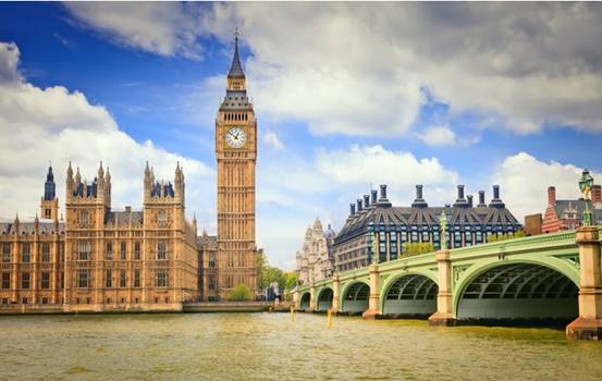 英国留学费用
