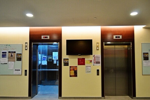 新加坡国立大学