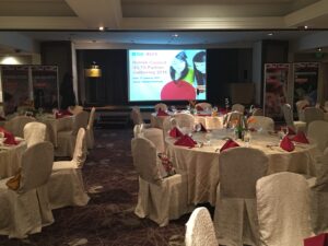 新加坡英国文化中心授权意腾留学“雅思报考注册中心”并授予金牌代理证